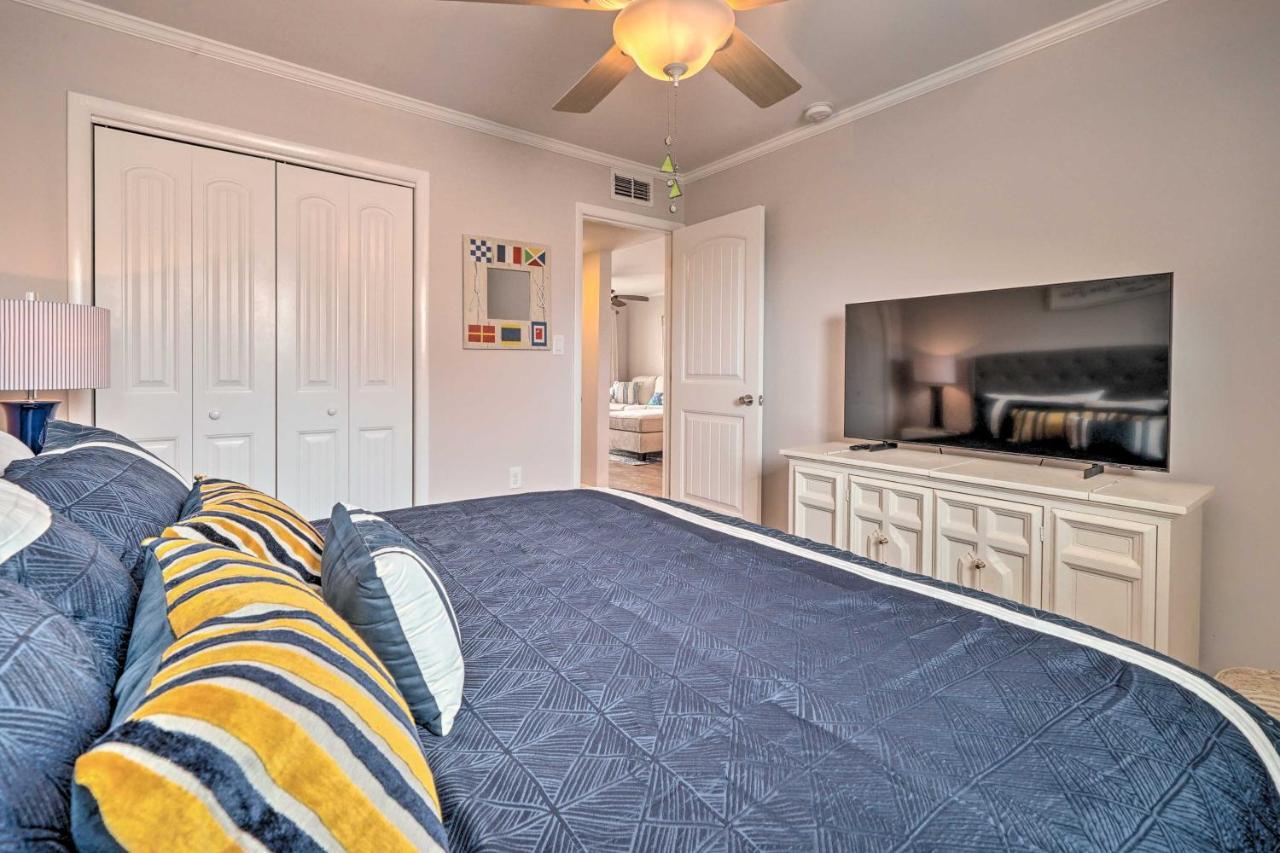 Beachfront Condo With Unobstructed Ocean Views! Oak Island Dış mekan fotoğraf
